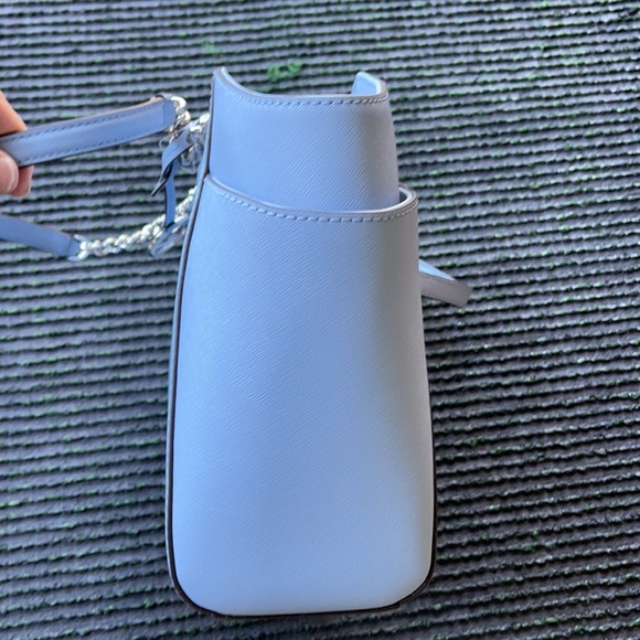 MICHAEL KORS LARGE CHAIN SHOULDER TOTE PALE BLUE COLOR - Picture 5 of 16